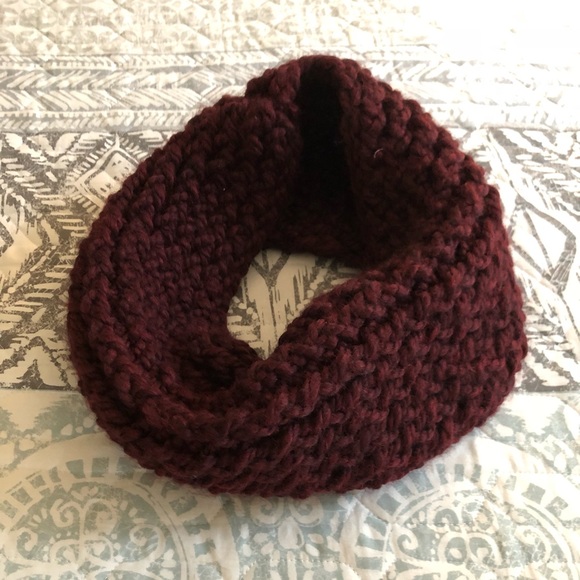 Knit Red Cowl Scarf - Picture 1 of 3